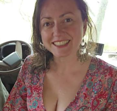 <em>Andrea Q.</em>